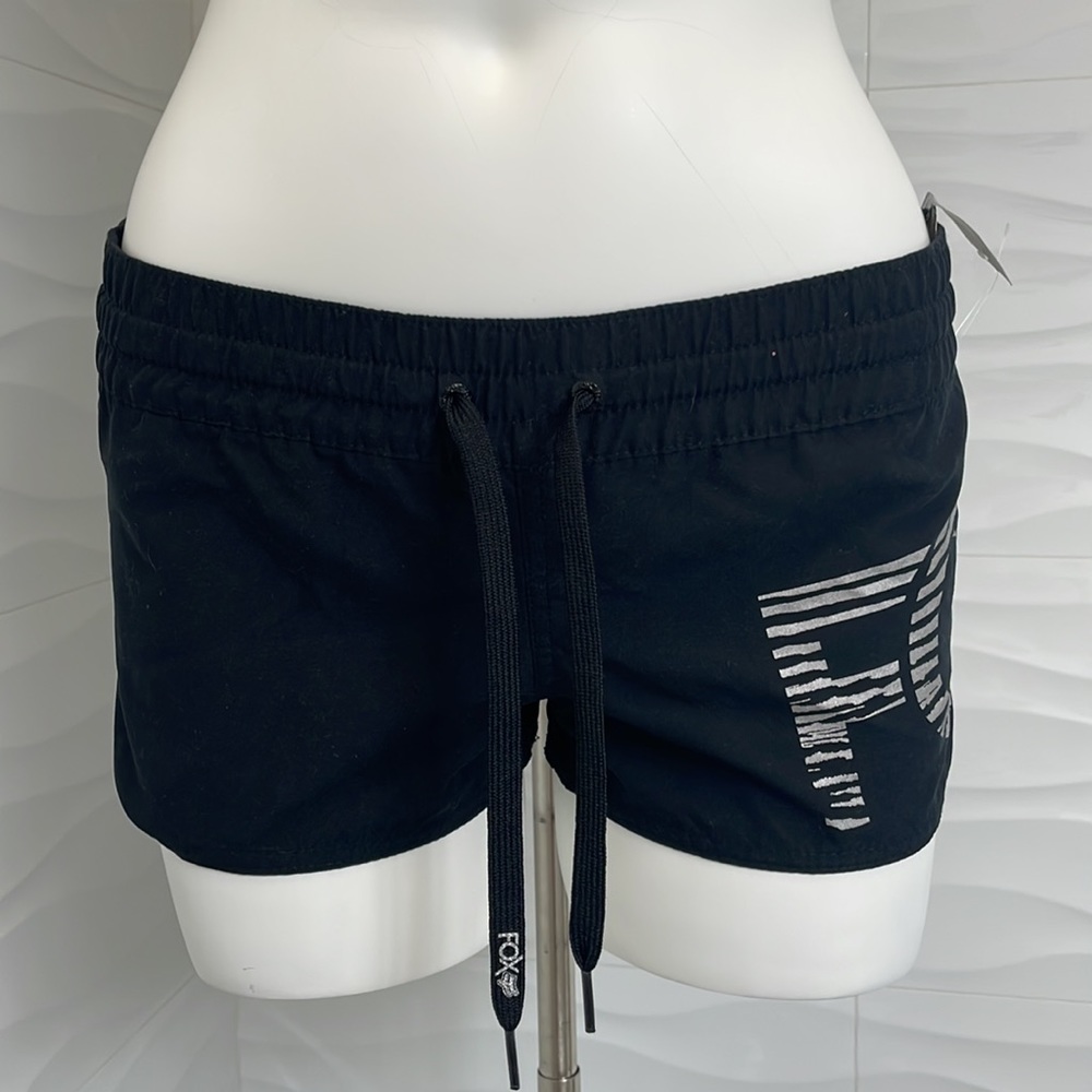 Fox Wildside 2 Inch Boardshort Size Medium. Removed tags to wash but never worn